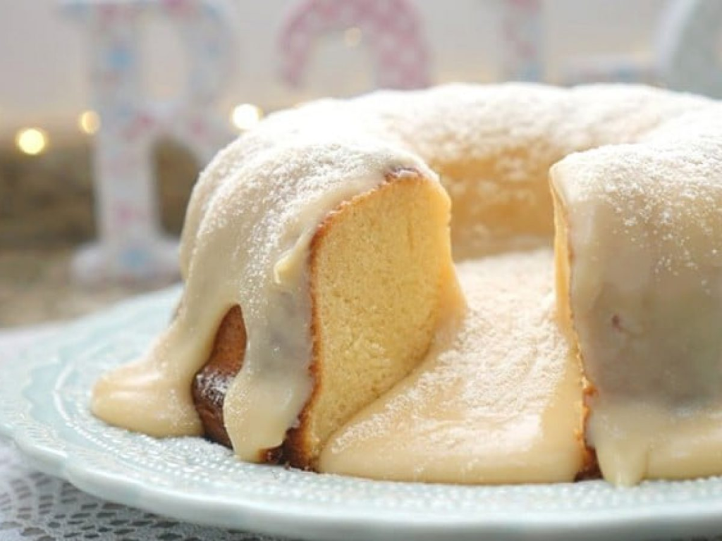 Bolo de Leite Condensado