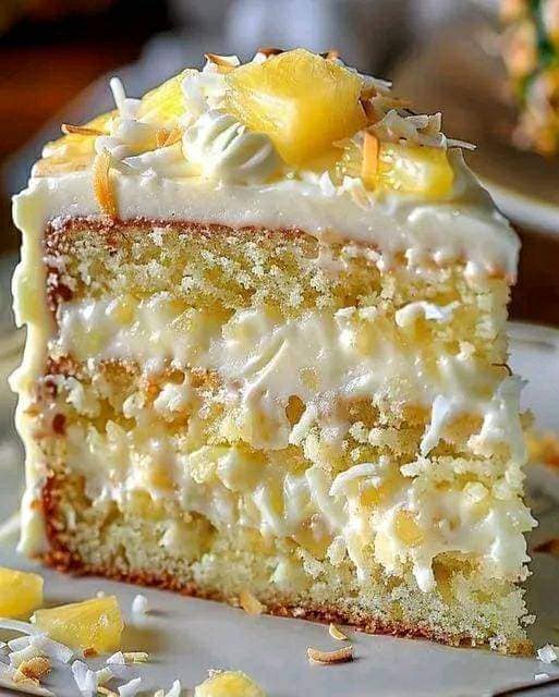 Bolo de Abacaxi com Coco
